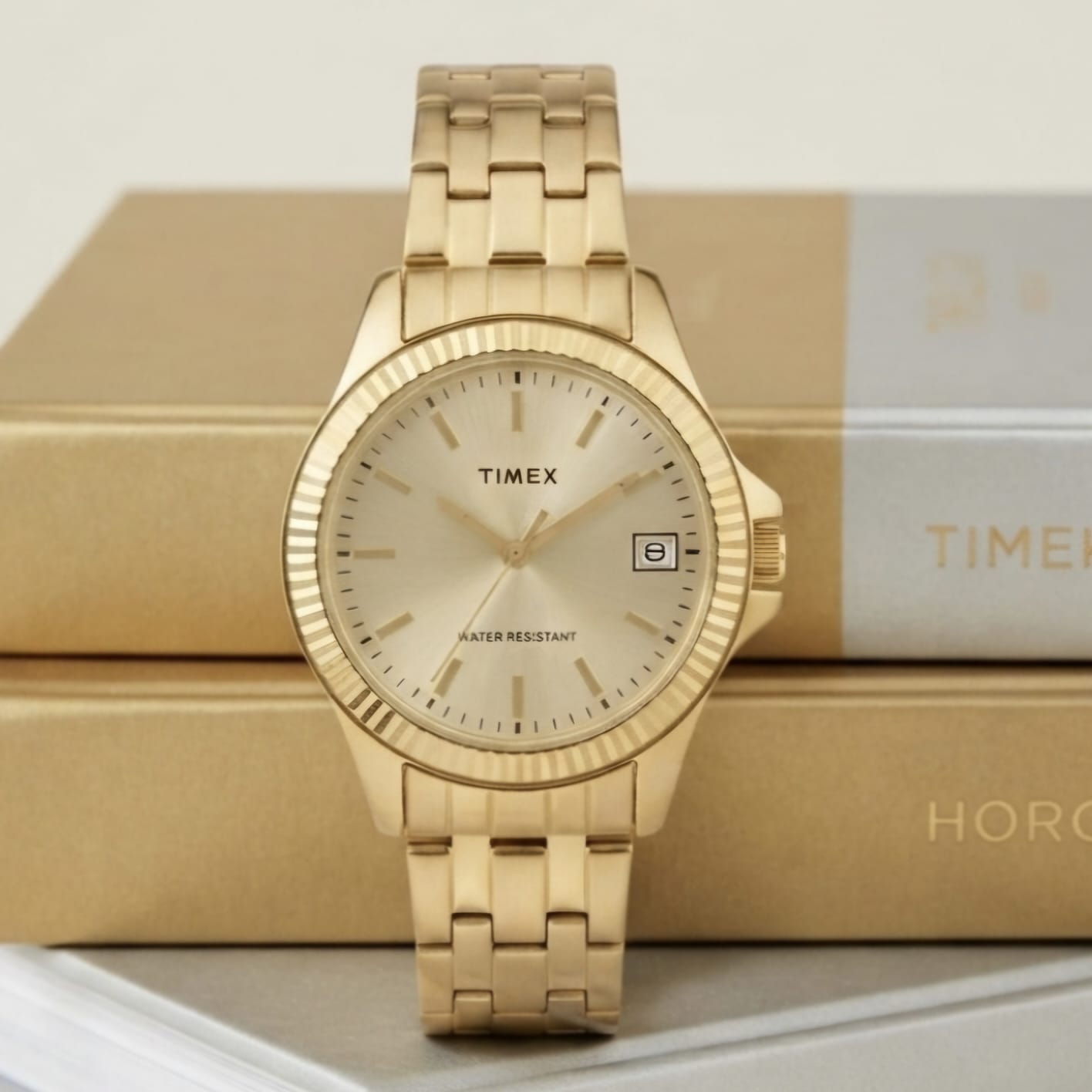 Timex TW2U95800 Rantai Full Gold